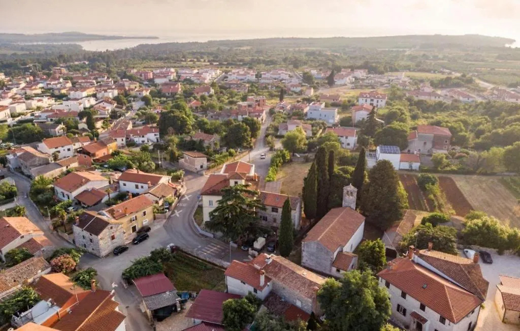Family Villa Azzurra With Pool In Porec Tar-Vabriga